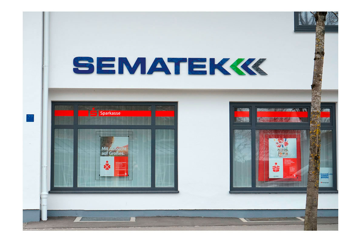 Aussenwerbung, Schild, Pylon